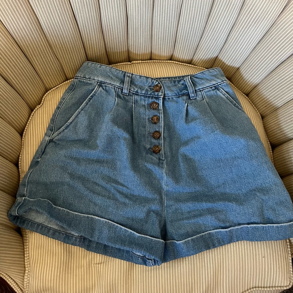 Sezane willaby shorts